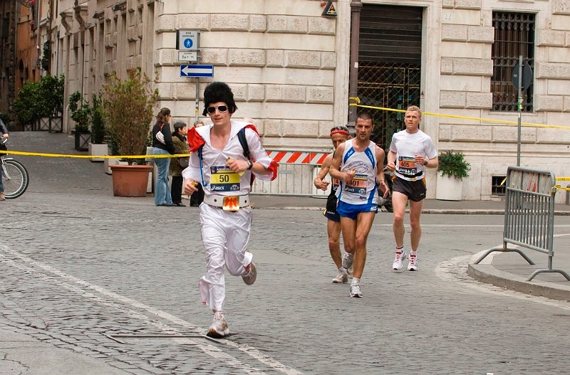 Maratona di Roma 2008 - 074.jpg